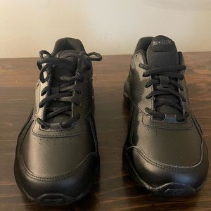 REEBOK Walk Ultra DMX Max Black Walking Shoes  Women's Size 6.5 New !